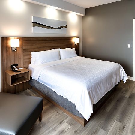 Holiday Inn Express & Suites - Trois Rivieres Ouest By Ihg מראה חיצוני תמונה
