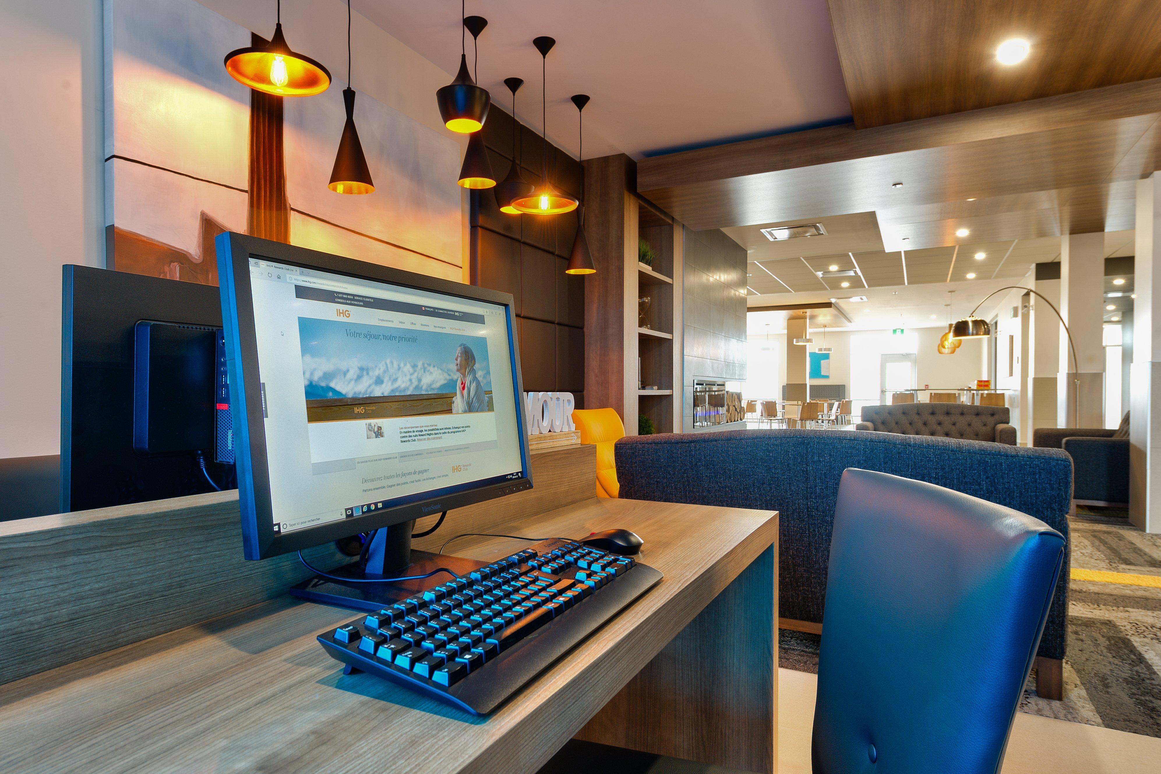 Holiday Inn Express & Suites - Trois Rivieres Ouest By Ihg מראה חיצוני תמונה